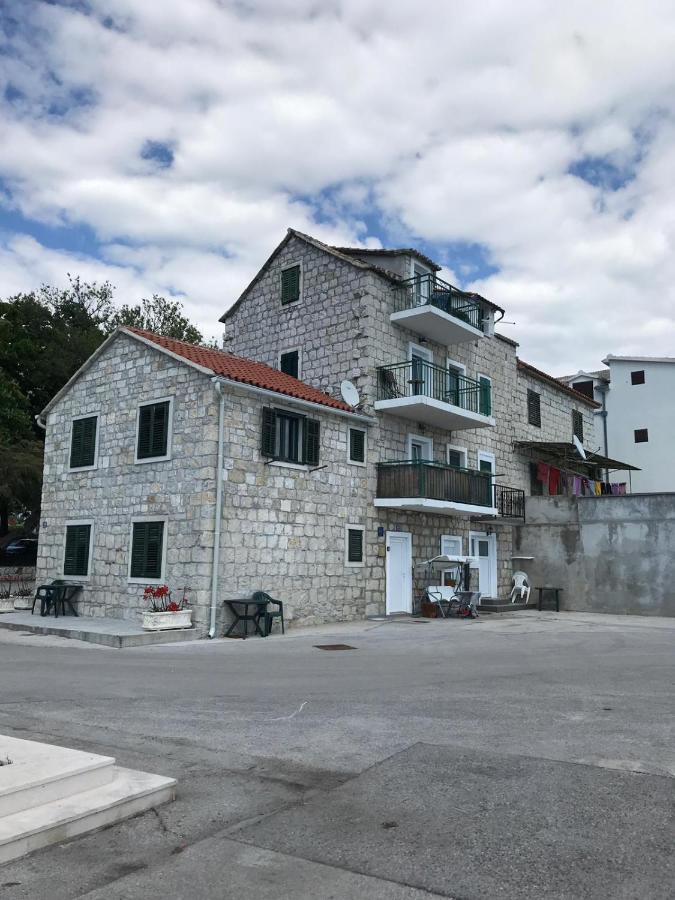 Meerblick Apartment Kastela Exterior photo